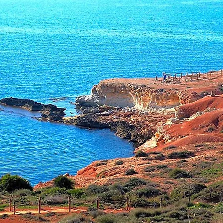 Eva Cabo Roig 4*