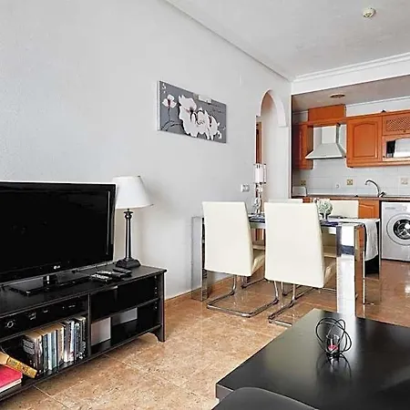 Eva Cabo Roig 4*